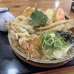 大地のうどん - 料理写真: