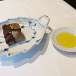 MODESTO - ライ麦パンとバゲット