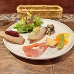 メッシタ パーネ エ ヴィーノ - 