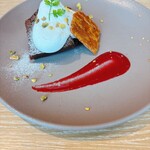 park kitchen WEEKEND - 