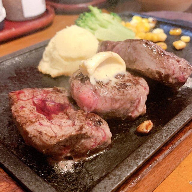 Harapeko Steak Shinjuku Honten photo 2