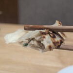 餃子食堂 つるかめ - ぱくぱく餃子　断面