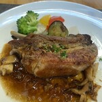 パスタと世界のビール アンドリュー - イベリコ豚のバルサミコソース