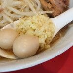 ラーメン二郎 - ショウガ半分