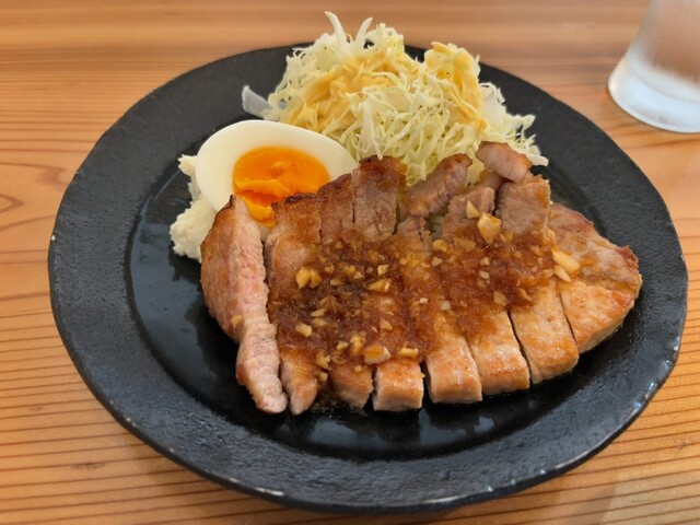 肉か魚 - あおば通（居酒屋）の写真