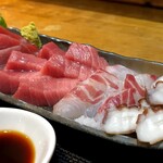 天然魚と七輪焼き 隠れ居酒屋 雑魚や - 