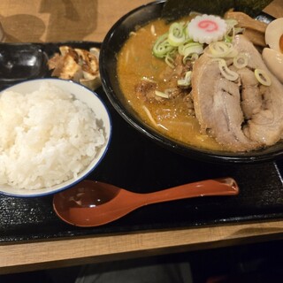 マルキン本舗_1