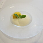 龍圓 - 杏仁豆腐マンゴ－アイス添え