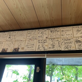 めしのやまいち_2