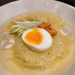 炭火焼肉ホルモンさわいし - 冷麺