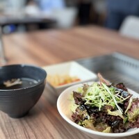 焼肉うしごろ 新宿三丁目店 - 