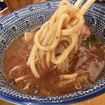 極濃湯麺 フタツメ - 【2025.6.6(金)】麵をスープに付けた