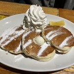 コナズ珈琲 - クラシックホイップパンケーキ