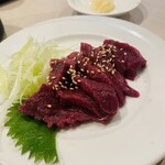 焼肉　松寿苑 - 馬刺し