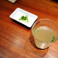 伊勢廣 京橋本店 - 鶏スープとお新香