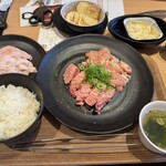 ぐるたん確認 肉食堂・肉酒場1129 (@nikusyokudo1129) · Osaka, Osaka