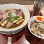燃えよ麺助 - 
