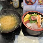 廻鮮寿司処 タフ - 