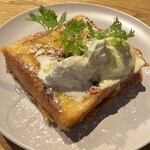 Toaster Bread Cafe&Champagne Bar - 