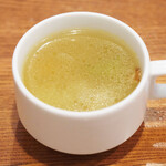 レストラン・サカキ - 千葉県産林SPF豚のポークジンジャー 1500円 のスープ