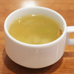 レストラン・サカキ - 千葉県産林SPF豚のポークジンジャー 1500円 のスープ