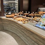 Petrichor Bakery and Cafe - 店内ベーカリーコーナー