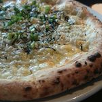 LINCA　 別庭 - H26　しらすのピザ