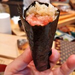 鮨 福原 - 巻物　中落ちでほっぺた落ち(๑´ڡ`๑)