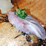 鮨 福原 - どんちっちアジ　祭囃子の様にその美味さに口内が賑やかにお囃子だ！