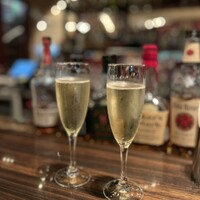 グランド・セントラル・オイスターバー&レストラン 品川店 - ハッピーアワーの泡
