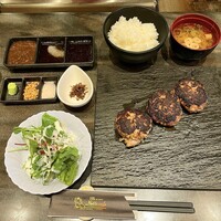 神戸牛ステーキ&カフェ ノーブルウルス 三宮店 - 