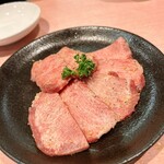 焼肉問屋 牛蔵 - 