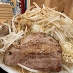 麺's world 豊二郎 - 麺's world 豊二郎の豚(炙りチャーシュー)