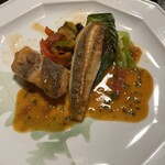 松屋酒店 - 根室のホッケと淡路のコチ　ポワレー