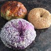 frances bakehouse - 料理写真:ベーグル（ほうれん草＄5.75，セサミ＄2.75，ウベ＄5.75）