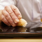 日本橋蛎殻町 すぎた - この堪らない一瞬