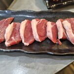 ジンギスカン 小仔羊 - ラムショルダー870円（ラムカルビかも）