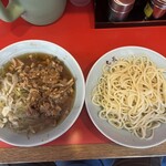 つけそば 丸長 - チャシューやさいつけそばを上空から。