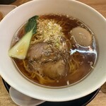 醤油ラーメン しのわ - 味玉ラーメン