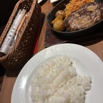 ビフテキ家あづま - 