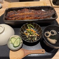 うなぎ四代目菊川 東京駅黒塀横丁店 - 