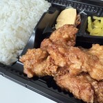 からあげの大だか屋 - 