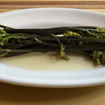 ガストロノミア冨屋 - わらびのコラトゥーラ漬け