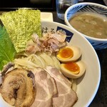 303327447 - 特製鰹白湯つけ麺