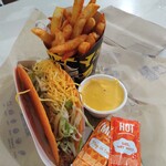 Taco Bell - ドリトスローカルタコス$3.09、ナチョフライ$3.69