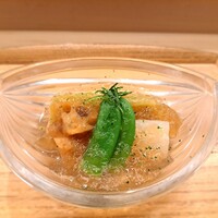 赤坂 菊乃井 - ⚫強肴
                      「冷やし炊き合わせ  賀茂茄子  京隠元　蓮根煎り煮　青芋茎　針柚子」