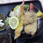 和美 - エビフライ＆ヒレかつアップ