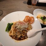 担々麺と串中華へいぞう - 