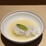 鮨 華 - 【ジャガイモとハモのお椀もの】