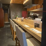 炭火割烹 大嶋 - ゆったりとお座りいただけます